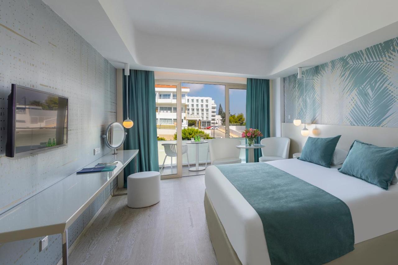 the ivi mare designed for adults by louis hotels paphos