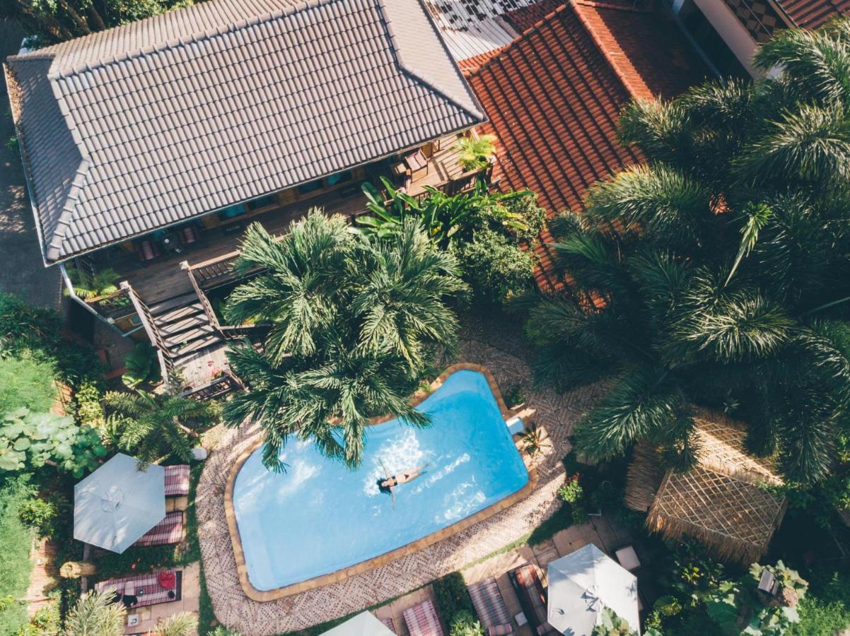 liam's guesthouse adults only chiang mai