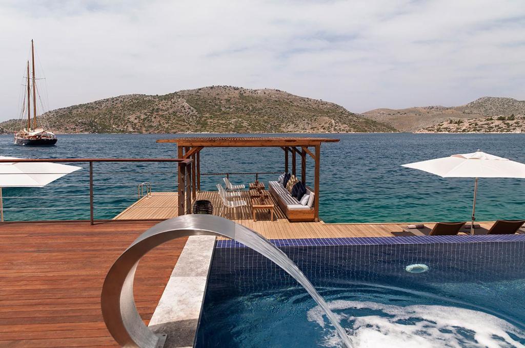 miamai boutique hotel adults only hotel bozburun marmaris swimming pool