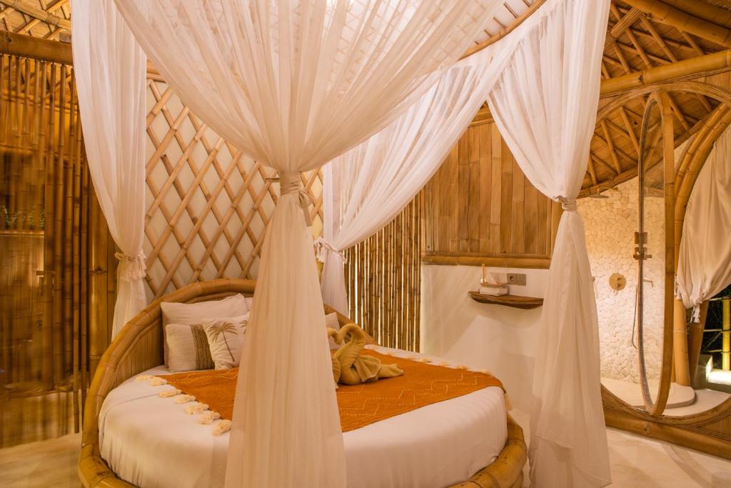 camanta penida adult only hotel indonesia nusa penida room