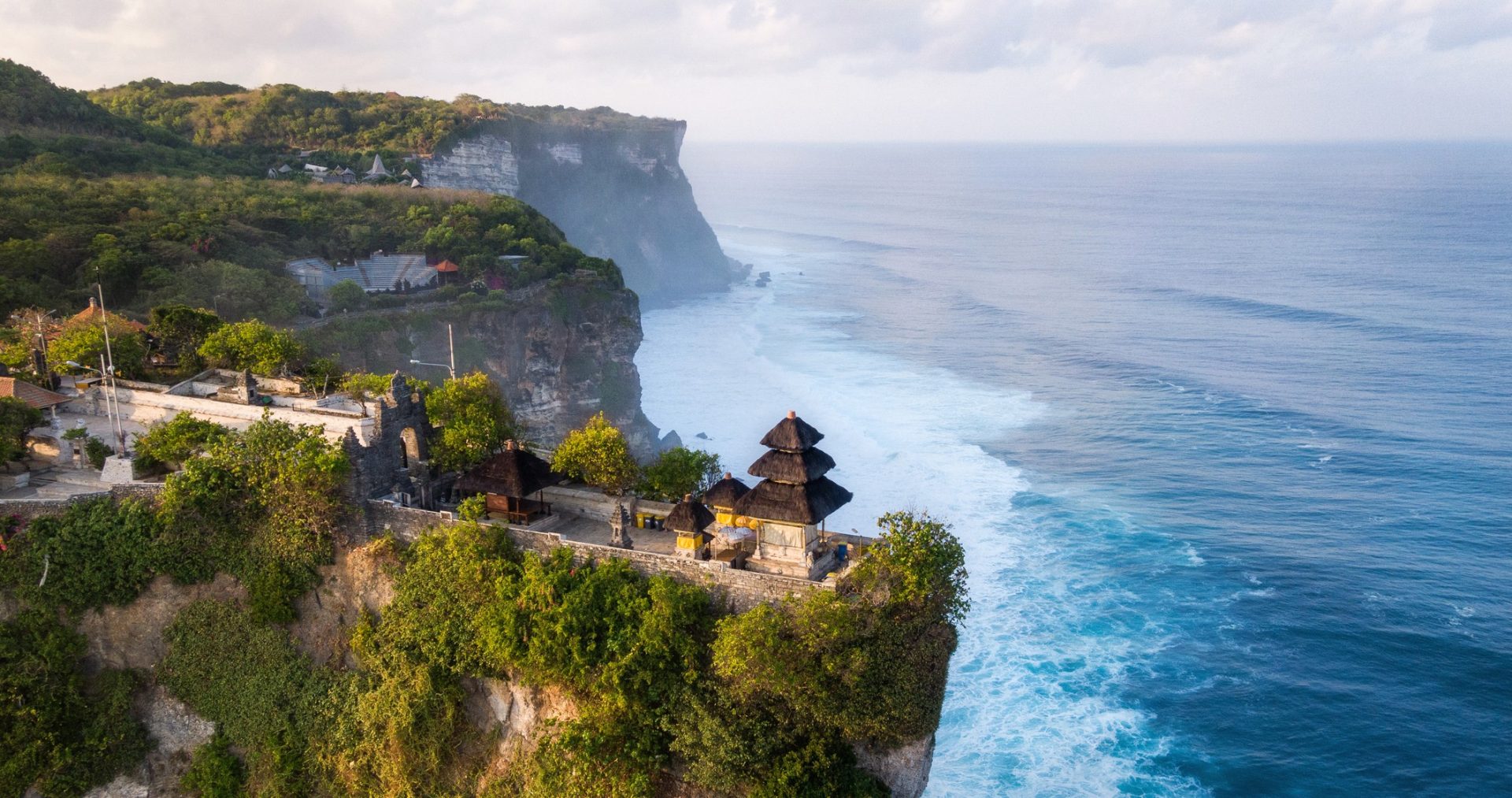 only adults hotels uluwatu